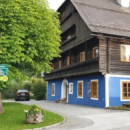 Blue House * Ramingstein