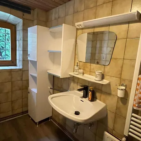 Blue House Apartment *